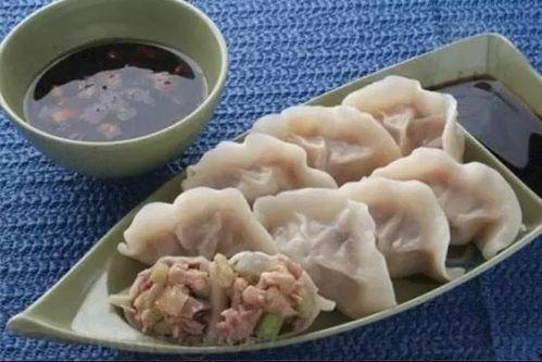 掉瓜吃馅饺子视频播放,揭秘掉瓜吃馅的独特美味