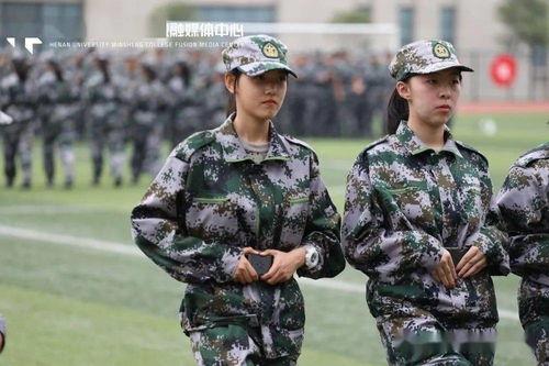 广东军训跳舞吃瓜视频,广东学子跳舞吃瓜，展现青春风采