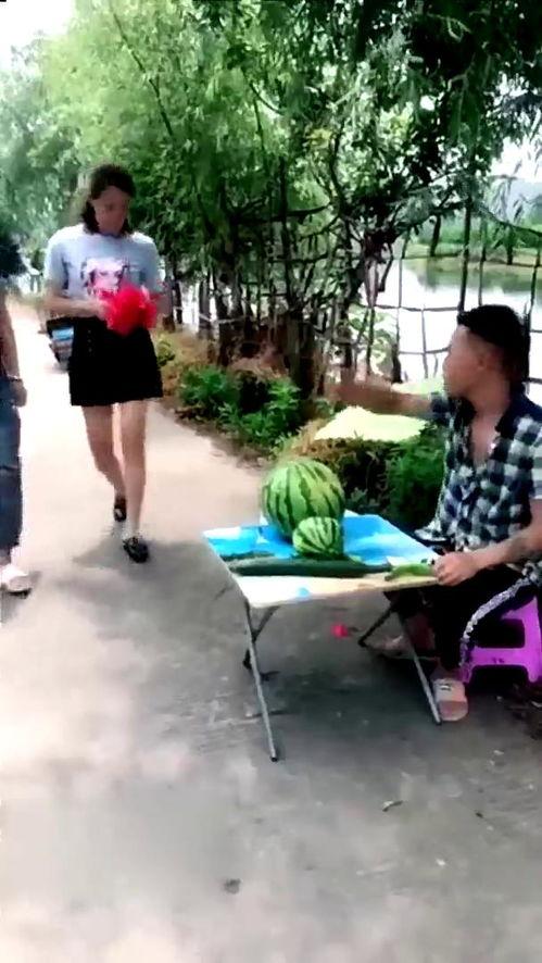 吃瓜搞笑现场视频大全免费观看,笑料横生！免费观看吃瓜搞笑现场视频大全