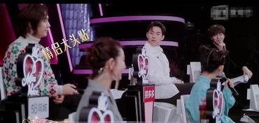 跳舞女孩吃瓜视频播放,网络热传女孩跳舞吃瓜视频引关注